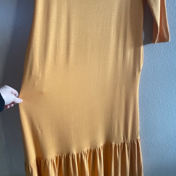 Women Medium Harvest Gold Colored Long Dress Casual Dress - Picture 3 of 5